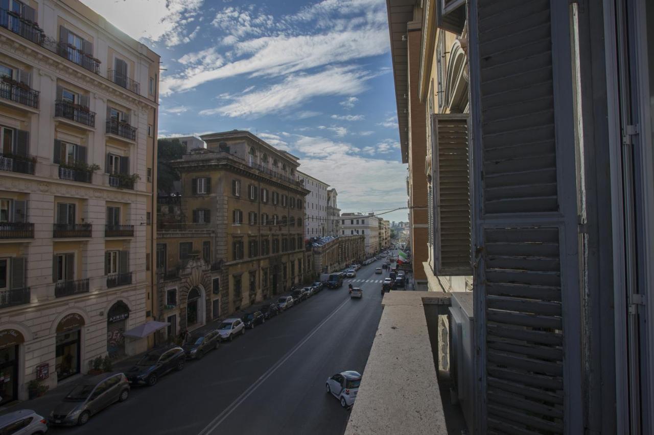 Colosseo Prestige Rooms, Rome